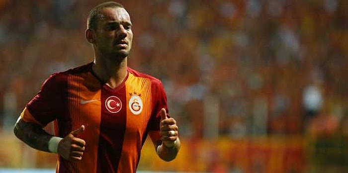 Sneijder'den Manchester United'a Bir Ret Daha