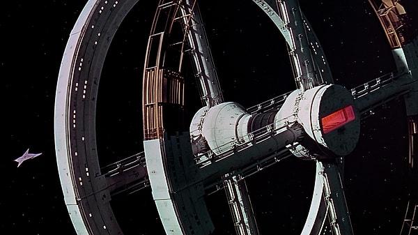11. 2001: Bir Uzay Macerası / 2001: A Space Odyssey (1968)