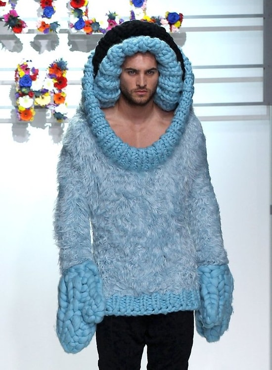 Modelliğin Ne Denli Zor Bir Meslek Olduğunu Gösteren 24 Fotoğraf