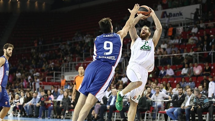 Anadolu Efes Galibiyetle Başladı