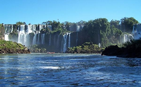 2. Iguazu Şelalesi