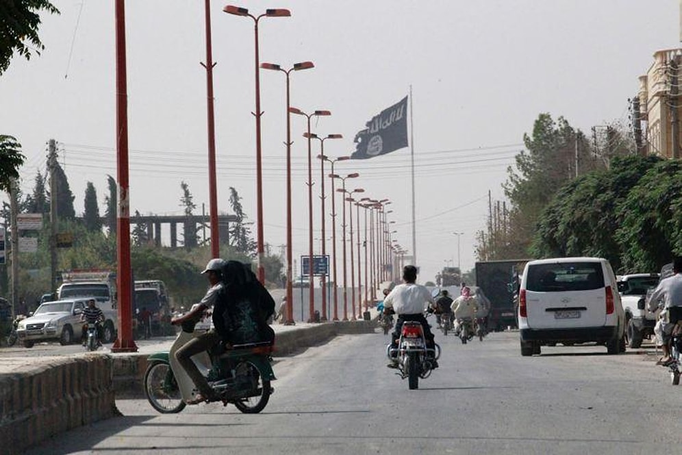 Akçakale Halkı Yeni Komşusu IŞİD'den 'Memnun'