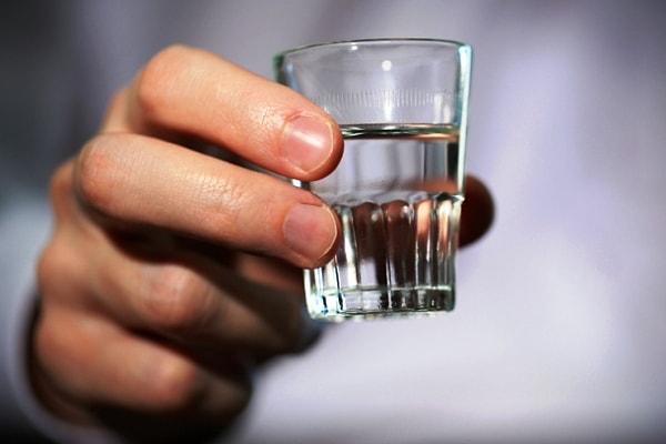 17. Dünyada en çok tüketilen içki votkadır. Yılda ortalama 5 milyar litre votka tüketiliyor.
