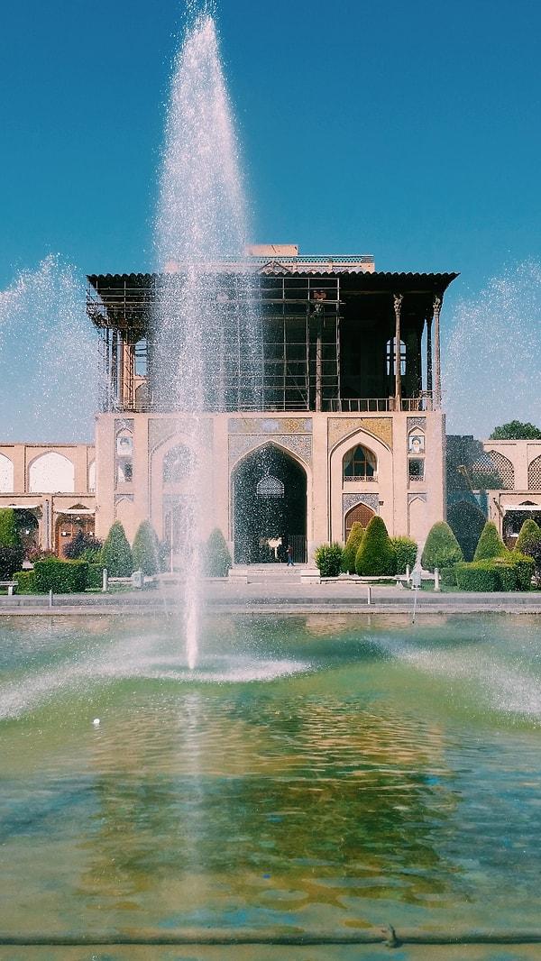 2. Ali Qapou Sarayı, İsfahan