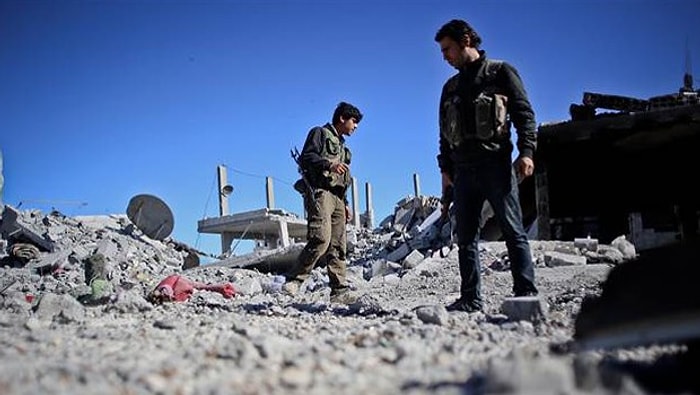 AA Ekipleri, Enkaz Yığınına Dönen Kobani'yi Görüntüledi