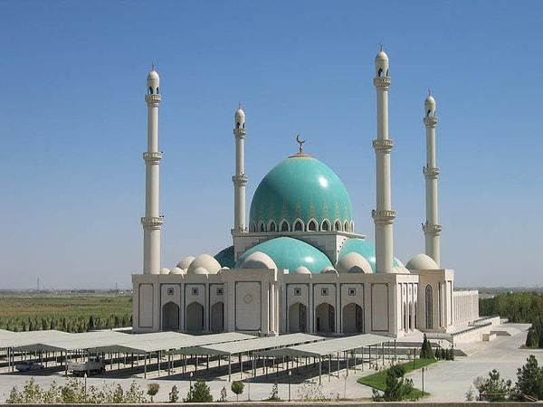 9. Sapar Murat Hacı Camii - Türkmenistan