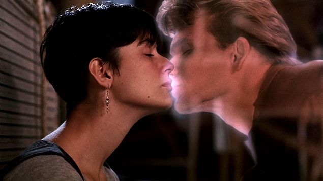 37. Hayalet / Ghost (1990) | IMDb: 7.0