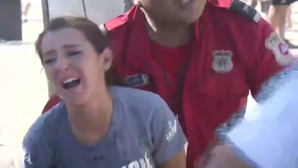 Acı Yeme Yarışında Yanan Kız