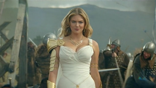 Kate Upton Game of War'un Yüzü Oldu