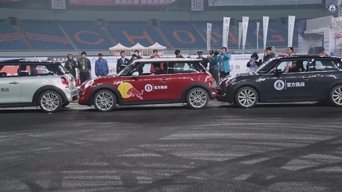 Paralel Park Dünya Rekorunu Kıran Çinli