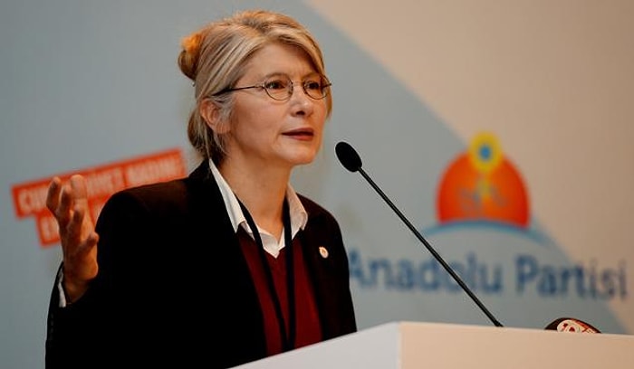 Emine Ülker Tarhan: 'Ulusalcı Desinler, Yeter ki 'Hırsız' Demesinler'