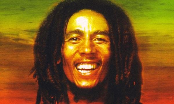 2. Robert Nesta Marley ( Bob Marley ) sadece Reggea müziğin yaratıcısı değil , Jamaikanın kahramanıdır.