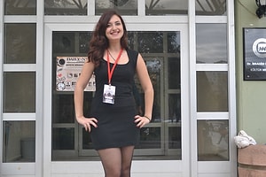 Neslihan Aydın Yazar Profil Resmi