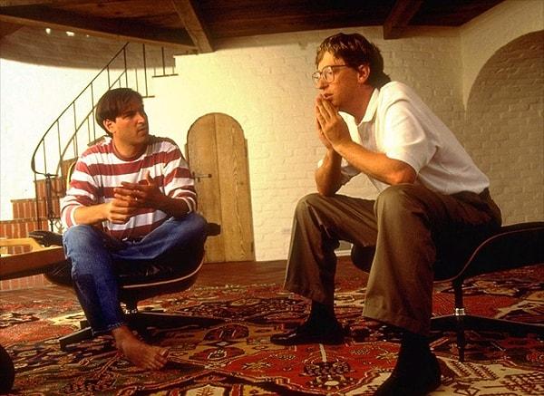 29. Steve Jobs ve Bill Gates bilgisayarın geleceği hakkında aralarında tartışırken, 1991