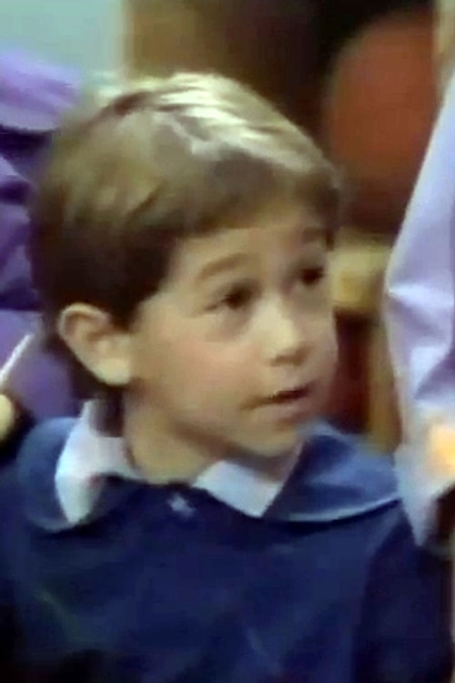 Joseph Gordon-Levitt was a 10 year old cute little boy when he first starred in "Family Ties" back in 1989. His latest movie is "The Night Before," and he is 33 now.