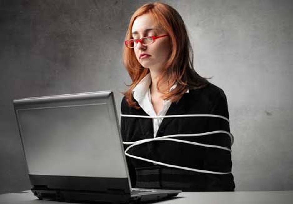 Kadın Çalışanların % 75’i Şiddet Görüyor, Sadece % 12’si Dile Getiriyor