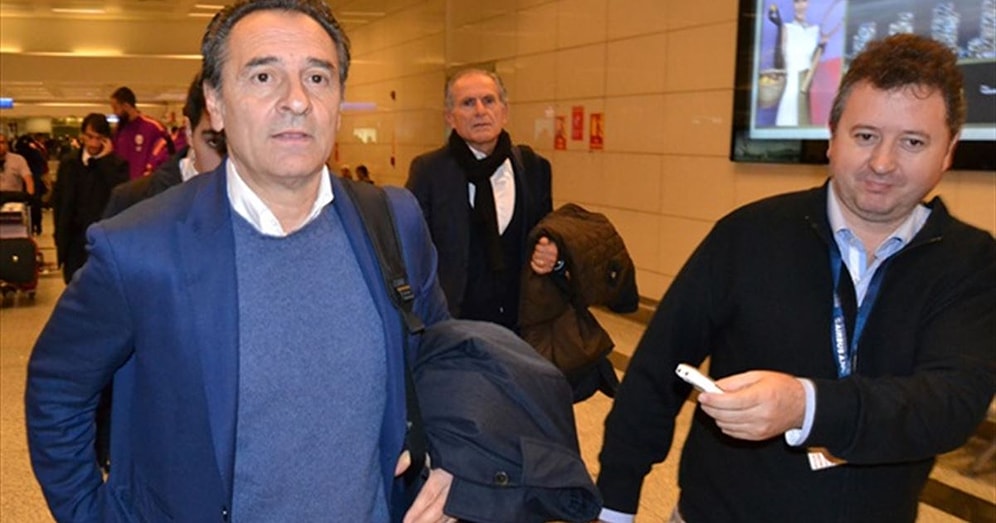 Prandelli 8 Bavulla İstanbul'dan Polonya'ya Gitti!