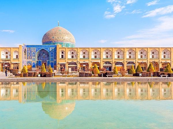 4. İran Orta Doğu'nun Yeni Turizm Noktası.