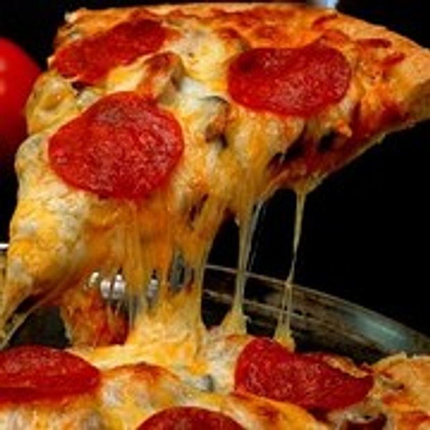 Sucuklu Pizza