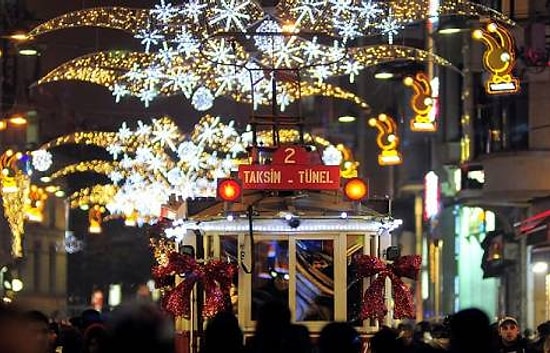 Yılbaşı 'Gayrimeşru' İlan Edildi