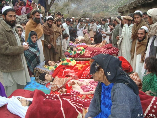 4 Eylül 2009: Kunduz'da 142 kişi katledildi