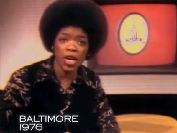 14. Oprah Winfrey Baltimore'da Yerel Bir Talk Show'da Yardımıcı Sunucuydu