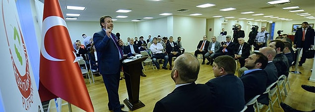 10. Her sabah güne Yiğit'in o gün yayınlanan yazısını dinleyerek başlardık.