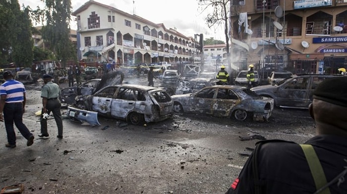 Nijerya'da 10 Yaşındaki Canlı Bomba 20 Kişiyi Öldürdü