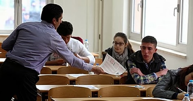 8. Gözetmenlik yaparken kopya çektiriyor musun?
