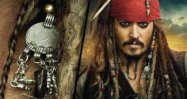 25. Jack Sparrow karakteri, sonradan İslam'ı seçip Türk ordusuna katılmış ve Orta Akdeniz'in büyük bir kısmına hükmeden ünlü denizci Yusuf Reis ( Jack Ward Birdy )'den esinlenilmiştir.