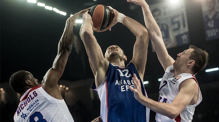 Anadolu Efes, CSKA'ya Direnemedi