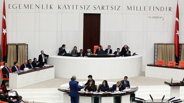1. Meclis 'Yüce Divan'ı Görüşüyor