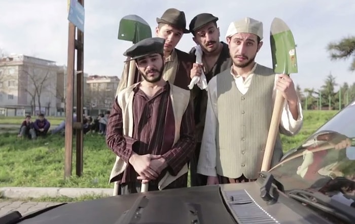 Köyden İndim Kanal D'ye | Beyaz - Candan Erçetin Atışması