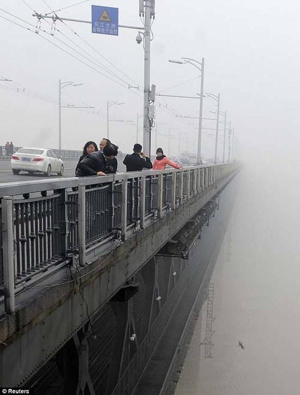 4. Wuhan Yangtze River Bridge Aşıkları