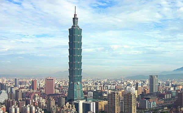 4. Çin - Taipei 101'den Atlayış