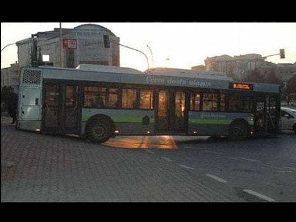 11. Uçan otobüs İzmit'te