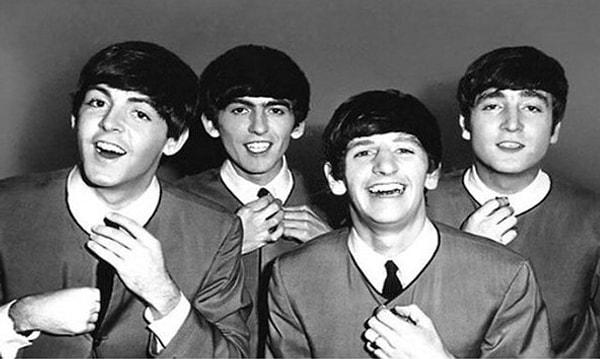 3. "Beatles’ın yaptığı müziği beğenmiyoruz. Zaten gitarla yapılan müziğin modası birkaç yıla geçer." –Decca Plak Şirketi, 1962.