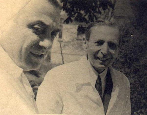 15. Bir Türk doktoru olan Hulusi Behçet(sağda) tarafından ilk defa 1937 yılında teşhis edilen ve bu nedenle uluslararası literatürde soyadıyla anılan Behçet Hastalığı.
