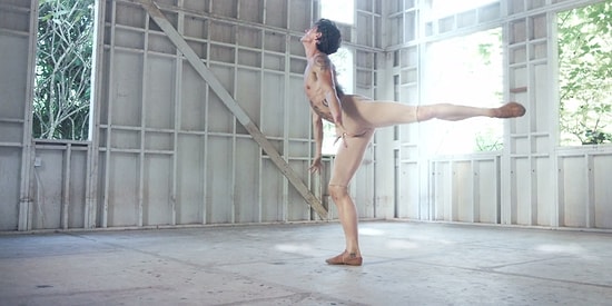 "Take Me To Church"ü Adeta Yaşayarak Dans Eden Balet