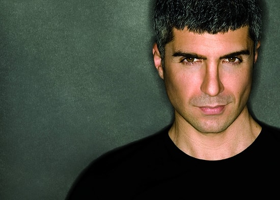 Özcan Deniz'den Çok Sert Özgecan Mesajı