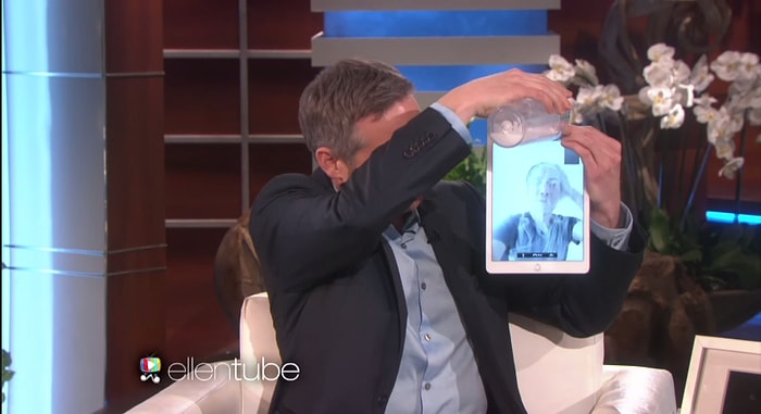 Ellen Show'a Katılan iPad Sihirbazının Ağzı Açık Bırakan Canlı Yayın Performansı