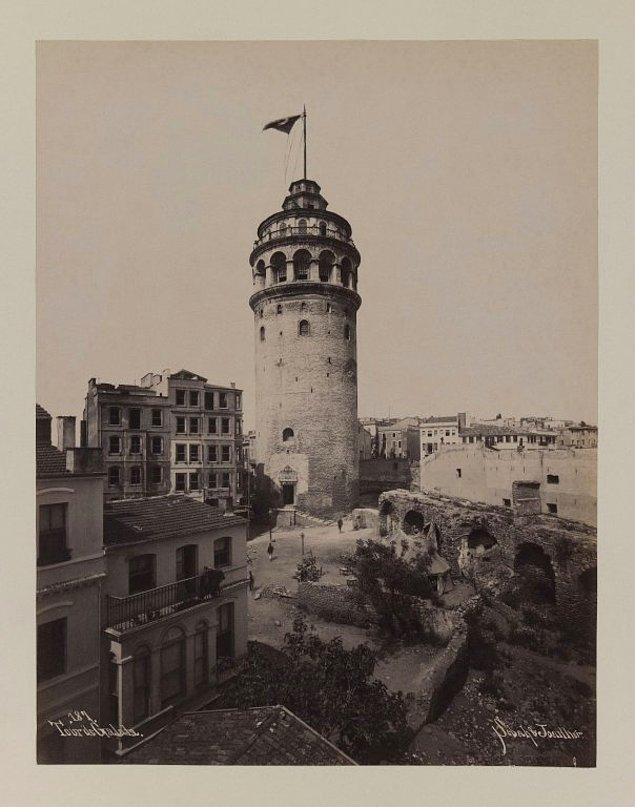 9. Galata Kulesi - 1880
