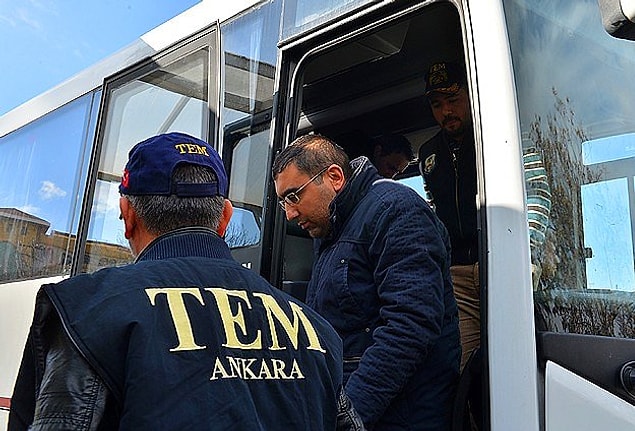 7. 12 İlde Düzenlenen Operasyonda 28 Polise Gözaltı