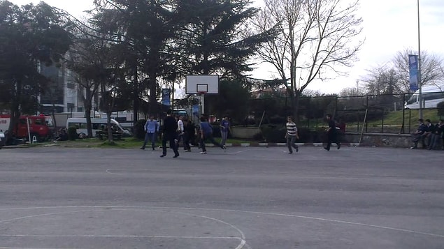 Başkandan basket filesi istemek