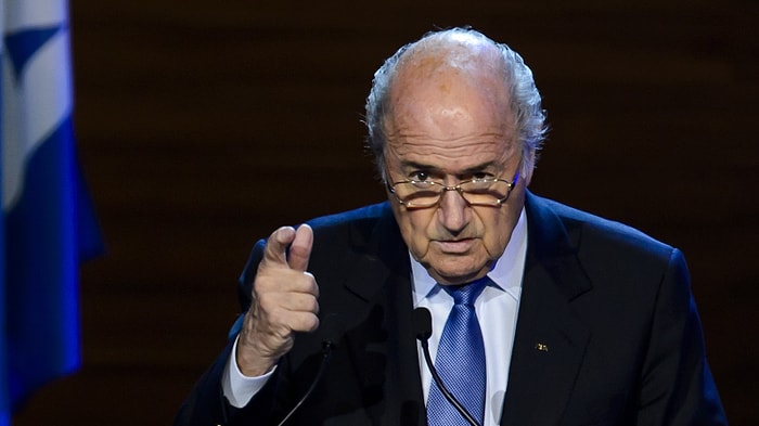 Blatter: "İran'da Kadınlar Statlara Alınsın"