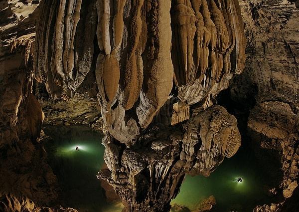 11. Bu mağarada 200 m derinliğinde bir göl mevcut.