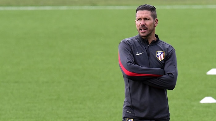 Simeone İmzayı Atıyor