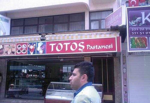 21. 'Totoş Pastanesi' - İzmir