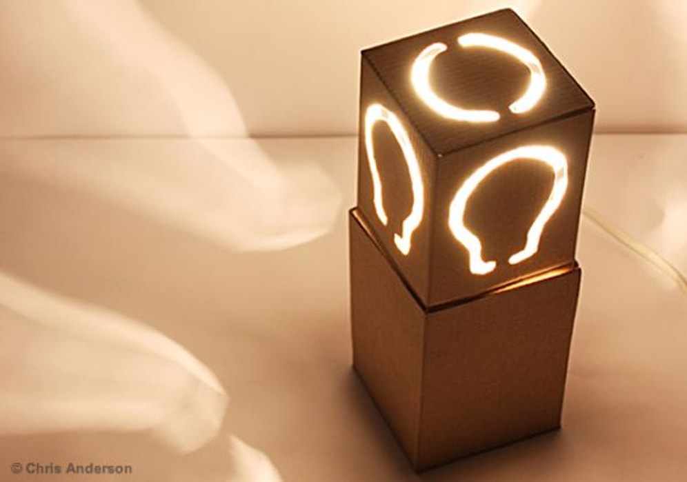 Kartondan Yapılan Aydınlatmaların Ne Kadar Güzel Olabileceğini Gösteren 15 Fotoğraf