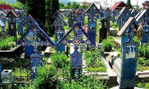 17. Merry Mezarlığı, Sapanta, Romanya